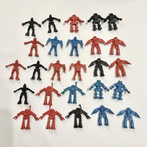 Arco Ro-Gun Robots Lot of 26 Mini Plastic Figures 1980's Asian Toys